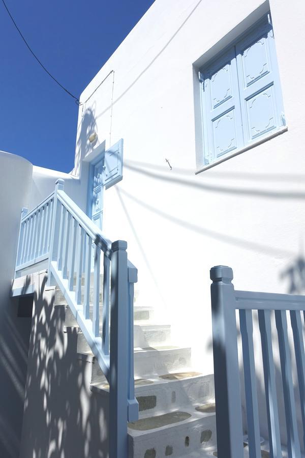 Le Coq Apartments Mykonos Town Exterior photo